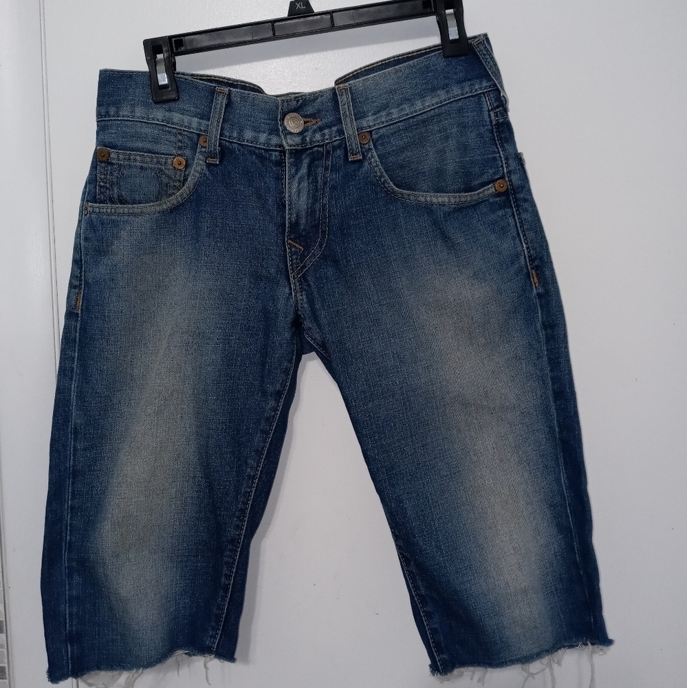 True Religion Brand World tour Cut off Denim Jean shorts sz 29
